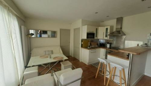 T2 centre, plage à 2 minutes, parking - Foto 3