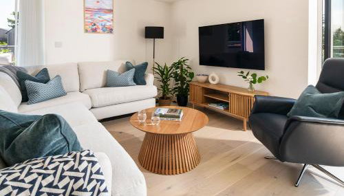 Pineawn luxury on golf course, near beach - Foto 2