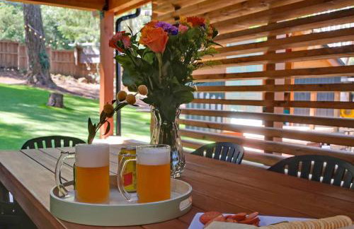 Family-Friendly Luxe Home with Sauna - mins to UO - Foto 40