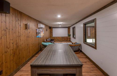 Whitefish Lake Home with Heated Indoor Pool - Foto 3