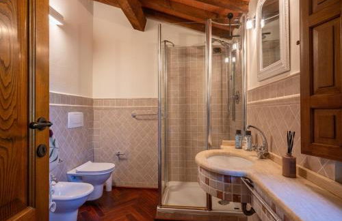 Villa in Tuscany with Pool and Olive Grove - Photo 26