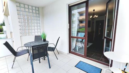 Apartament Bursztynowy Jantar 2 pokojowy z ogrodzonym tarasem przy nadmorskim lesie - Foto 4