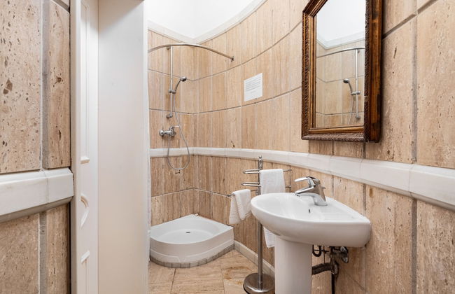 JOIVY Splendid 4-BR House w/Swimming Pool & Sea View - Foto 40