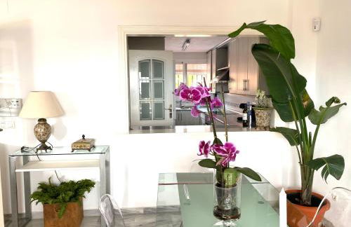 SUNNY HOUSE AT THE BEACH infinity pool shared - Foto 18