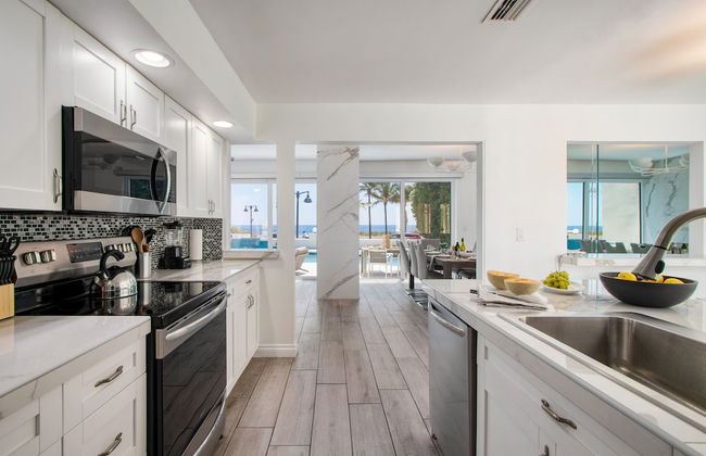 Sea Breeze by Avantstay Across From Fort Lauderdale Beach Pool Out Door Dining Fire pit - Foto 15