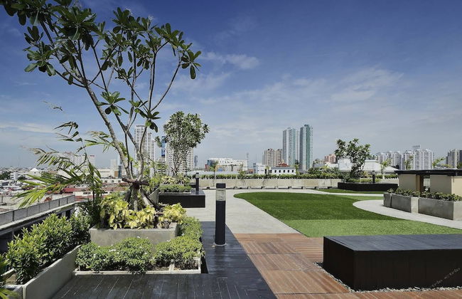 Locals Sathorn Siamese Nang Linchee - Foto 51