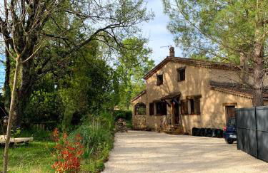 Appartement 65m2 à Callian, 2 Chambres, Parking Gratuit, Proche Lac et Cannes - Foto 26