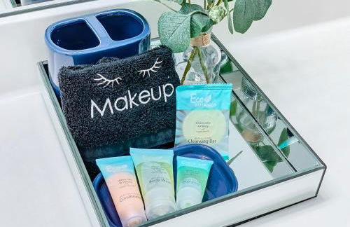 The Galactic Getaway, 3Bed, 2Bath Apartment, Free Parking, Heated Pool - Foto 55