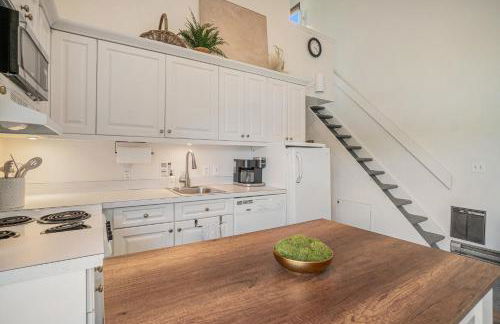 Cozy and Newly Updated Townhouse on Lake Martin - Foto 8