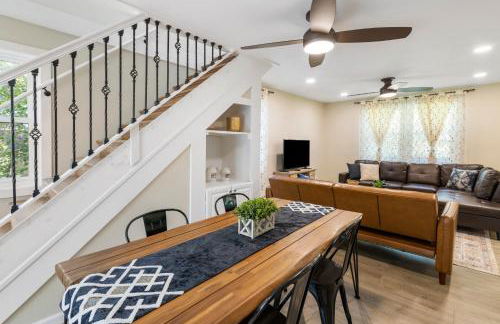 Fantastic retreat 5min from Village with media room, AC and sauna! - Foto 8