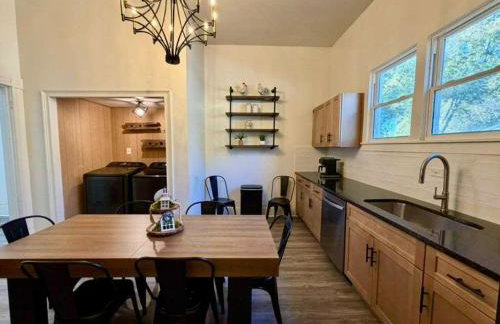 6BR Gem in Home Park Atlanta - Foto 20