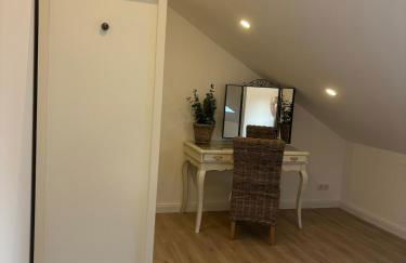 Landhausstübchen 105qm mit Balkon-2 Schlafzimmer-Bad-WC-WiFi-Kaffeemaschine-Waschmaschine-Trockner-Föhn-Handtücher und Bettwäsche-sehr familienfreundlich - Photo 55