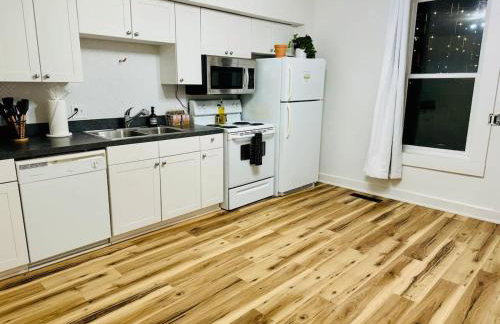 Cozy Casita by Jungle House Downtown & Short North Free Parking 5 800 Reviews Near Convention Center & Nationwide Arena & Ohio State Walk to High Street - Foto 6