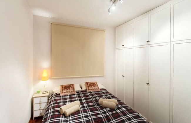 Centric Apartment Fira - Photo 3