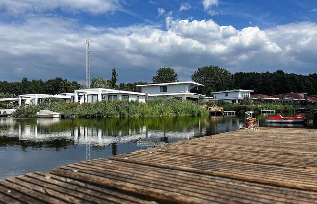 Villa in Zeewolde With Private Jetty - Foto 39