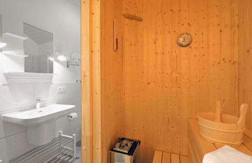 Beautiful Home In Krems Iiwarderbrück - Foto 19