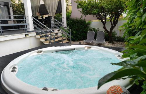 Seaside House in Nea Makri - Photo 34