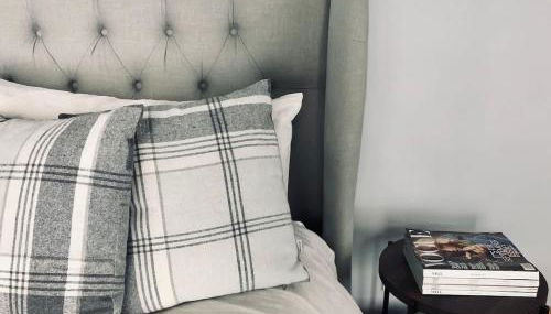 Luxury Lake Memphremagog Loft - 2 Bedrooms Water Views Firepit & Dock near Jay Peak - Foto 5