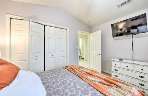 Walk to Lake Townhome with Hot Tub in Afton! - Foto 25