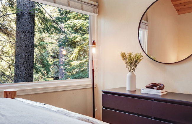 Hot Tub, Sauna, Game Room Modern 5bdr Family Cabin Homewood by Avantstay - Foto 36