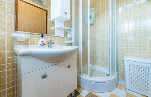 Villa Stone Medal - Photo 65