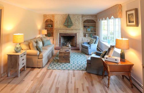 Cape Escape Chatham 5 Star Beach Chic 5 Min Walk to Beach-Newly Renovated Private Retreat AC - Foto 5