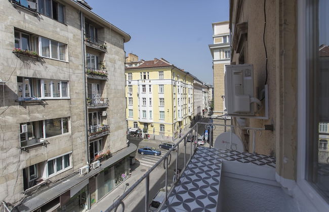 Sunny and Modern 1bdr Apartment in the Center - Foto 10