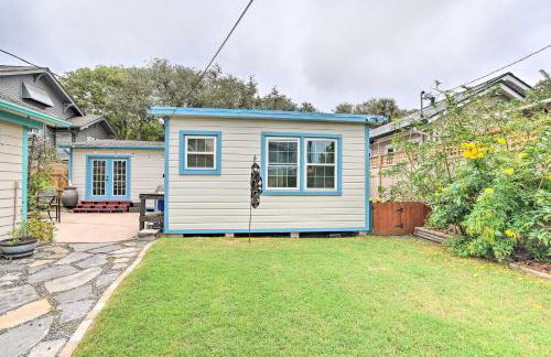 Galveston Group Getaway with Private Yard and Fire Pit - Foto 39