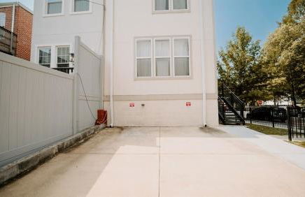 The Grand DC Stay with Deck and Parking - Photo 48