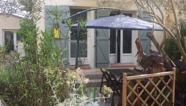 Les Oliviers de Camargue - Foto 4, Garden view