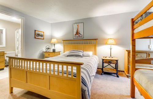 West Dover Townhome Hot Tub, 2 Mi to Mount Snow! - Foto 13