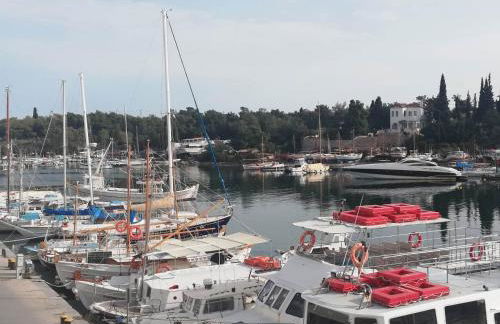 Loula's House - Photo 22