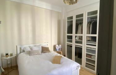 Nice - Appartement T3 rénové de 50 M2 classé 2 étoiles - Photo 12