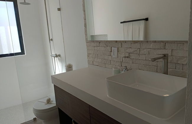 Private Pool - 1 Bedroom Condo - 2 To 4 People - Photo 32