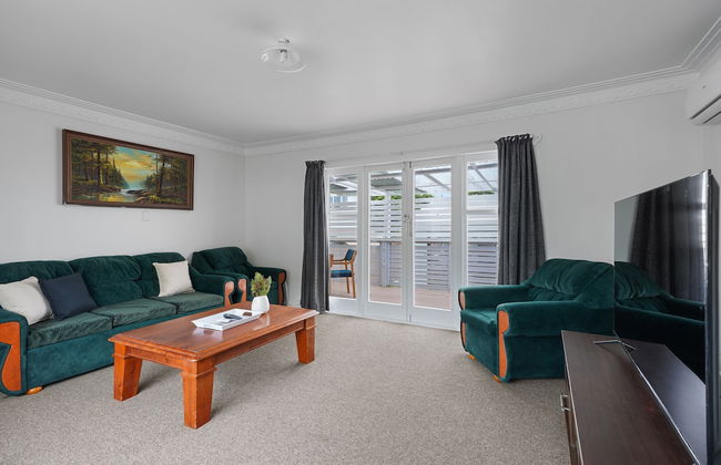 3 Bedroom In Papatoetoe w Parking - Wifi - Foto 11