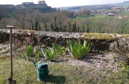 LOCATION à COUCY LE CHATEAU - Foto 3