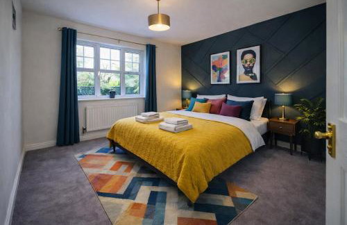 Bright 3BR House Ideal for Families & Groups - Foto 2