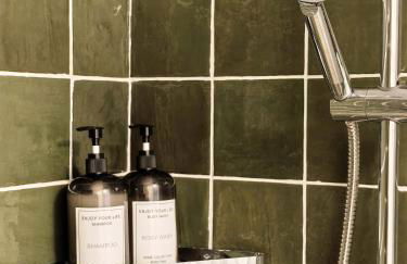 Eiffel Tower 6-Min Walk Charming Studio 3 sleeper - Foto 17