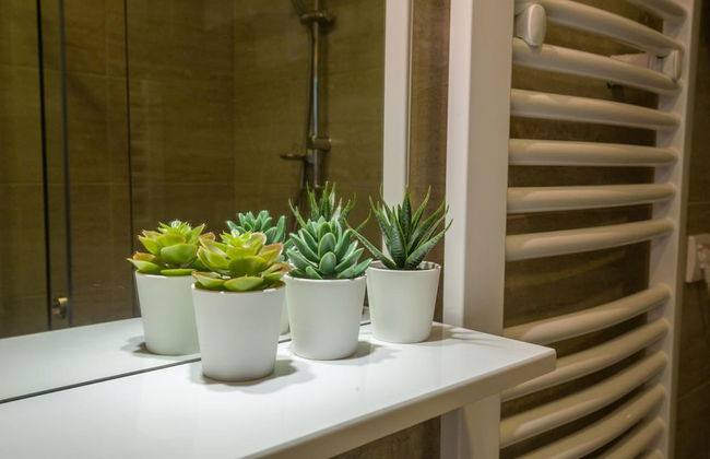 Thomas Residence - Photo 19