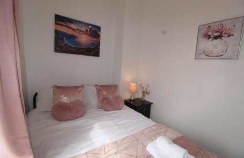 High Street House Thurnscoe by Smart Corporate Stays - Photo 21