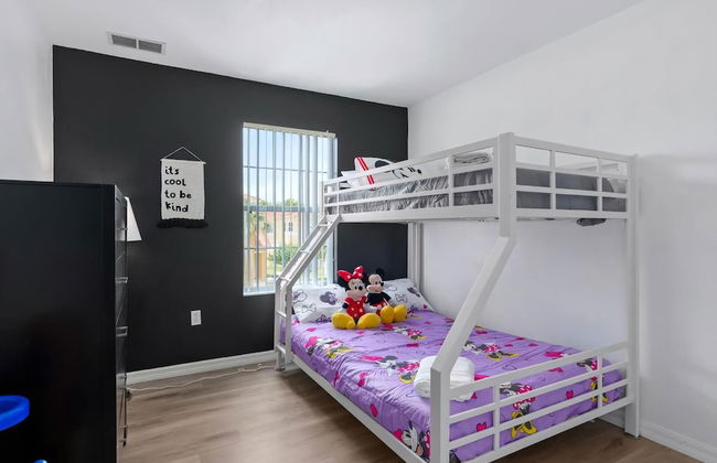 Amazing 3BR 2BA Townhome With Lake View at Terra Verde! - Foto 42