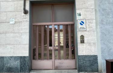 Experience Turin! Metro a stone's throw away - Photo 8