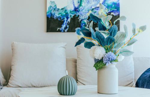 ARTica condo - Photo 7