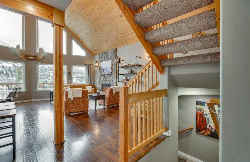 Stunning Alaskan Getaway with River and Mtn Views - Foto 8