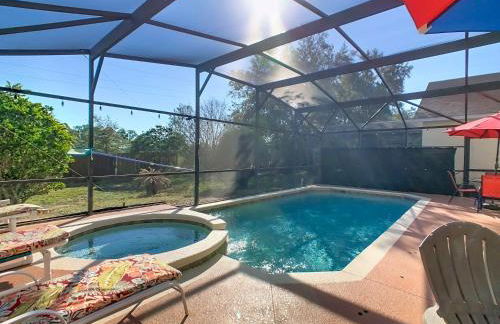 Spacious retreat w pool & game room - Foto 9