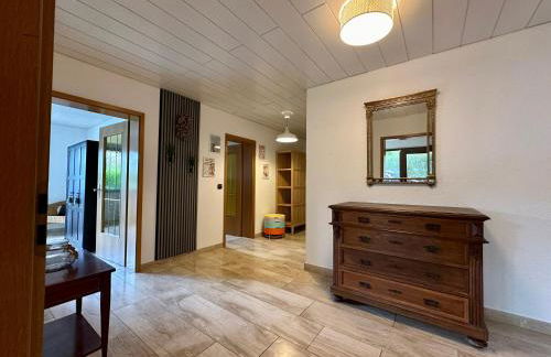 Schöne Wohnung mit großem Garten - Foto 2