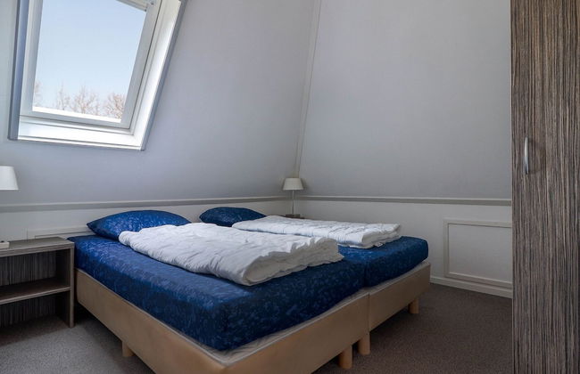 Villa With Whirlpool and Sauna in Makkum - Foto 2