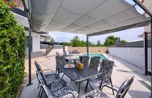 Luksuzni Apartmani Asi s bazenom - Foto 14