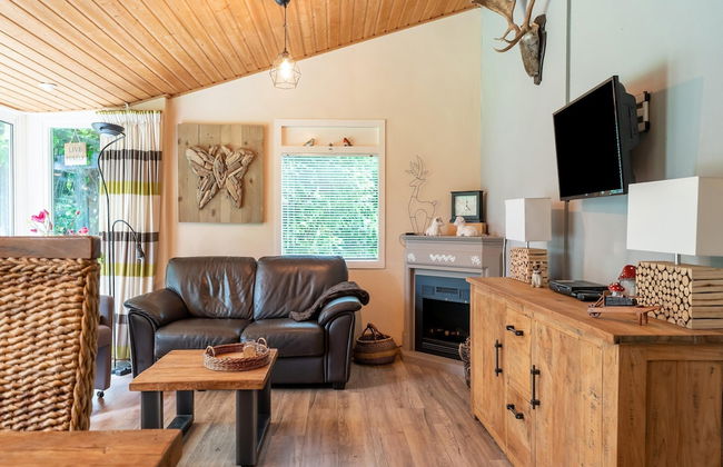 House in Hunzebergen Near Forest Trails - Foto 17