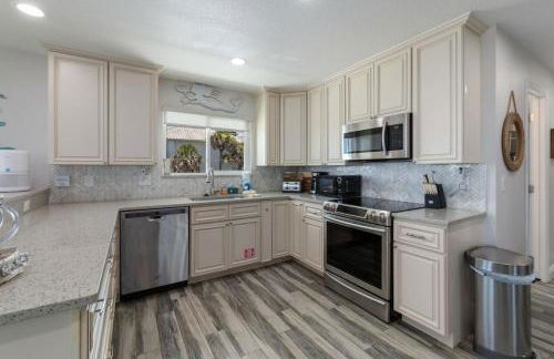 Steps from Flagler Beach! 2-BR Condo, Pet-Friendly w/Balcony - Foto 15